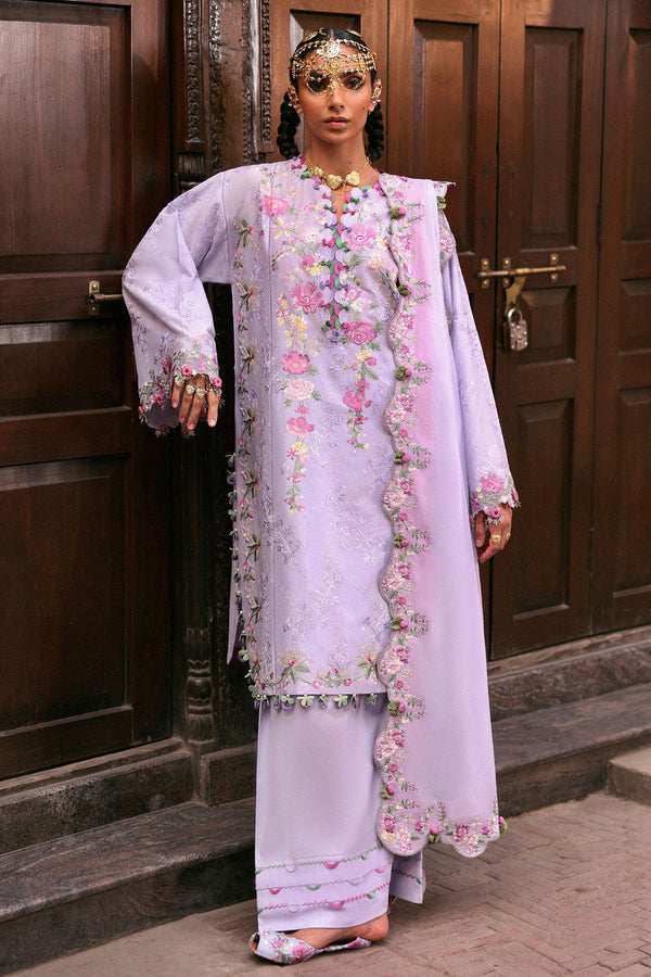 NILOFER