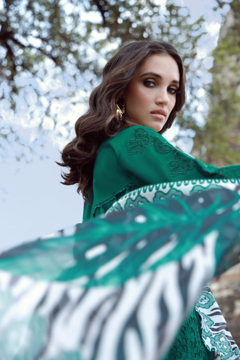EMERALD DRAPE