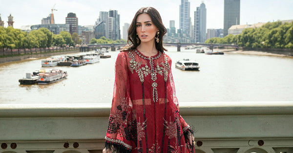 3 Piece Unstitched Embroidered Organza Suit