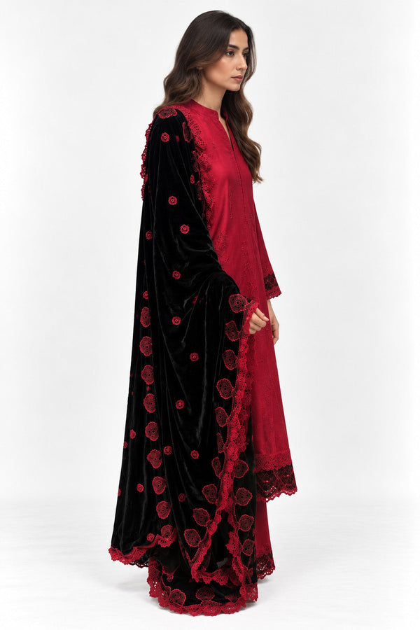 NAZNEEN-WS25-04